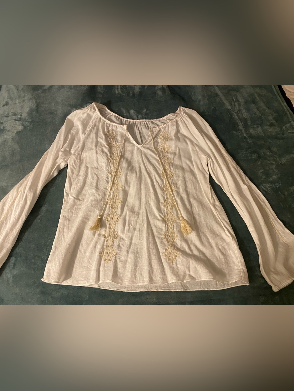 Women’s Cream Embroidered Peasant Blouse